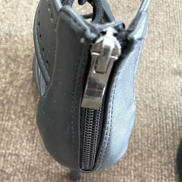 Women's Bongo Brin Heels Size 6.5 Black - Picture 4 of 6